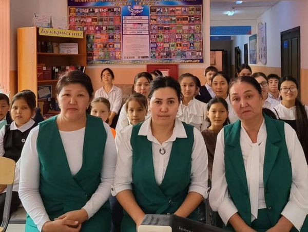 "Әлемнің ғажайып үш тірегі" тақырыбында  айлығының ашылу